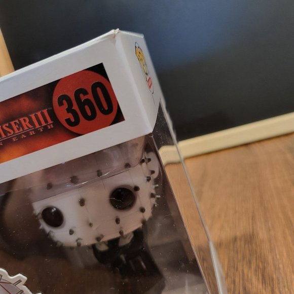 Hellraiser III Pinhead Glow in the Dark Hot Topic Exclusive Funko Pop - Picture 9 of 11